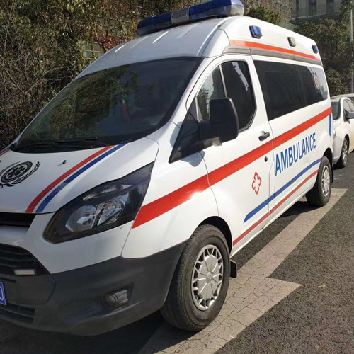 威宁品质救护车出租,为您的健康出行负责