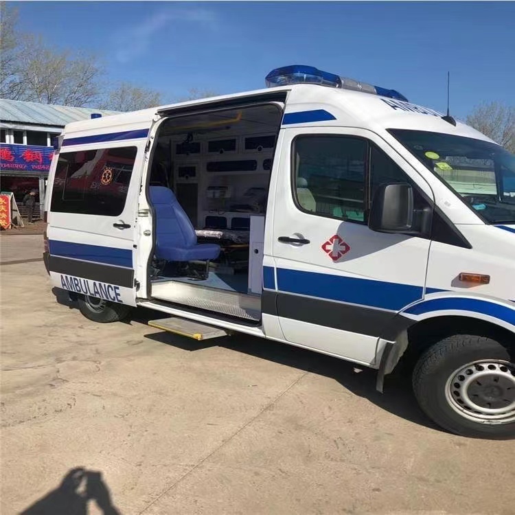 威宁私人长途救护车出租转院回家